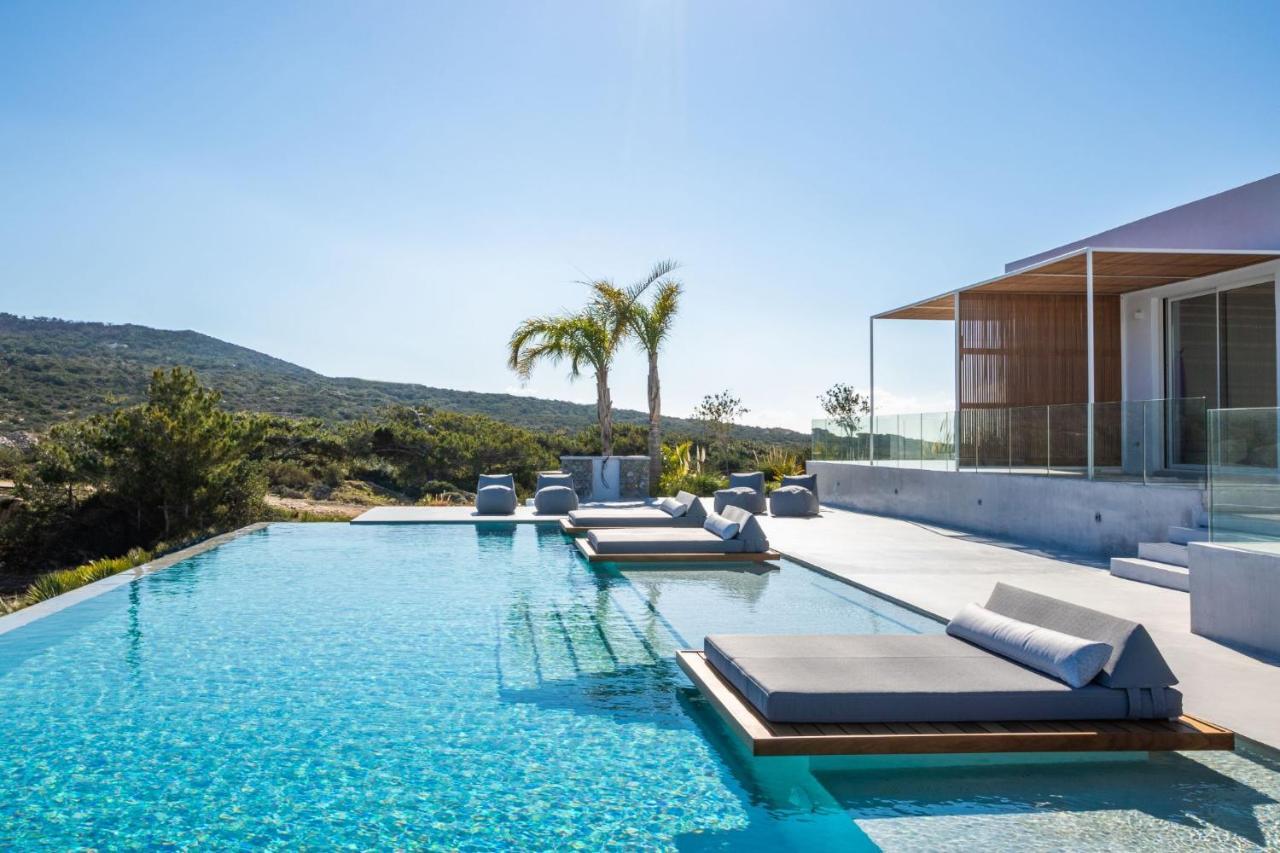 Istia Luxury Villas 卡尔帕索斯 外观 照片
