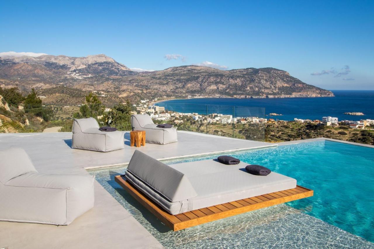 Istia Luxury Villas 卡尔帕索斯 外观 照片