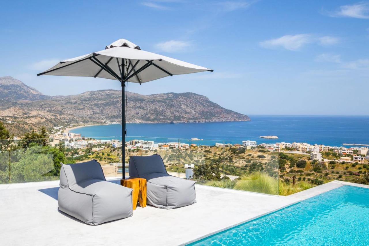 Istia Luxury Villas 卡尔帕索斯 外观 照片